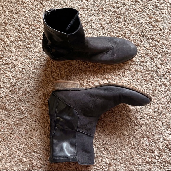 Free People x Rebels Lost Pyramid Chelsea Boot - Picture 2 of 12